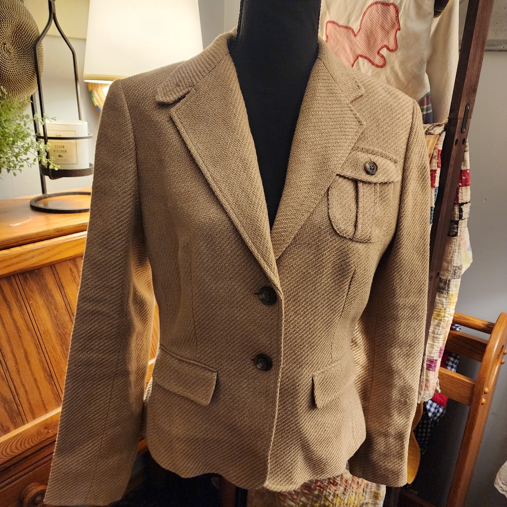 Polo by Ralph Lauren Women's Beige Blazer 100% Linen.  Very Soft.